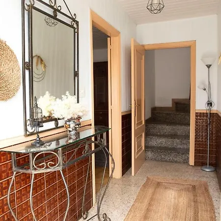 Casa Lires Recarey 度假居 *